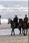 Noordwijk 5 mei 2000
Koningin Beatrix tijdens het paardrijden op het strand van Noordwijk