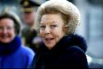 Den Haag 11 december 2002
Koningin Beatrix bij Prins Claus prijzen