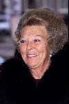 Amsterdam 13 augustus 2001
Koningin Betrix bij Concertgebouw