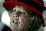 Amstelveen 14 mei 2003
Koningin Beatrix bij blindengeleidehond instituut