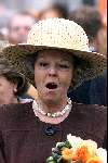 Katwijk 29 april 2000
Koninginnedag in Katwijk en Leiden.
Koningin Beatrix verbaasd