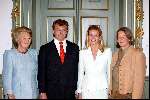 Den Haag 30 juni 2003
Verloving Mabel Wisse Smit en Prins Friso op huis ten bosch.
Koningin Beatrix en de moeder van mabel