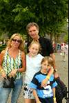 Kaatsheuvel 22 juni 2003
Opening nieuwe show efteling
Paul Rosemuller met gezin