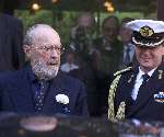 7 oktober 2000 Apeldoorn 
1 e Oficele optreden van Prins Bernhard na de zoveelste operatie