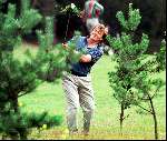 Hilversum 23 maart 2002
Prins Friso tijdens een rondje golf op de Hilversumsche