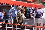 Amsterdam13 mei 2001
Prins Constatijn en Laurentien Brinkhorst varen met radarboot Kapitein Kok en hun vrienden.
Prins Pieter Cristiaan