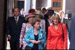 Utrecht 6 juli 2000
Prins Bernhard Jr en Annette Sekreve trouwen voor de wet in Utrecht.
Prinses Irene en Prinses Christina Prinses Laurentien