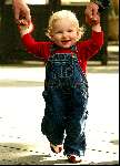 Amsterdam 3 juli 2003
Prinses Isabelle met haar eerste stapjes
