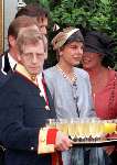 Prinses Laurentien Brinkhorst, vriendin van Prins Constatijn bij het burgerlijk huwelijk van Prins Maurits en Prinses Marilene
1998
