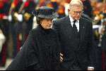 Delft 15 oktober 2002
Begrafenis Prins Claus.
Pieter v Vollenhoven met Prinses Margriet