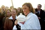 Mierlo 3 december 2002
Prinses Marilene met Lucas, Prinses Annette en Prinses Laurentien, Frank Houben  bij nationale boomplantdag in Mierlo