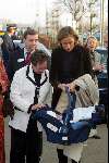 Mierlo 3 december 2002
Prinses Marilene met Lucas, Prinses Annette en Prinses Laurentien bij nationale boomplantdag in Mierlo