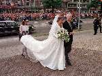 Apelsoorn 30 Mei 1998
Trouwen Prinses Marilene met Prins Maurits.
Hier met haar vader Dhr. v d Broek