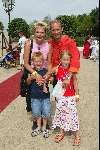 Kaatsheuvel 22 juni 2003
Opening nieuwe show in de efteling
Ron Boszhard met gezin