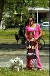 Amsterdam 27 juni 2003
Xandra brood met hond en lola