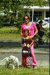 Amsterdam 27 juni 2003
Xandra brood met hond en lola