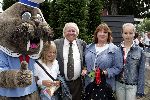Harderwijk 28 juni 2004
Premiere show in dolfinarium.
Aad v Toor met vrouw en