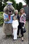 Harderwijk 28 juni 2004
Premiere show in dolfinarium.   
Anita Schuts met Eva