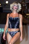 Amsterdam 11 juli 2004
Modeshow Wolford in het Amstel Hotel.  
Anoushka Wind   Lingerie
