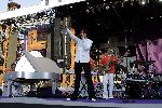 Rotterdam 14 juni 2004
Boris Titulaar bij optreden in de Kuip