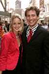 Amsterdam 1 juni 2004
Premiere Harry Potter in Tuschinski .
Eric Bouwman met vriendin
Eric Idols
