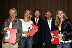 Amsterdam 5  juni 2004
Presentatie boek rode kruis en canon.
Anita Witsier met Fabienne de Vries Floortje Dessing Jan Post en Direkteur Canon