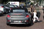 Amsterdam 8 juni 2004
Ronald de Boer met BMW 645 cabrio bij vertrek Nederlands 11 naar Portugal.
