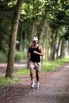 Amsterdam 1 juni 2004
Gerard Joling trainend in amsterdamse bos