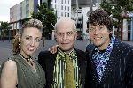 Amsterdam 17 juni 2004
Feestje Friends in Heineken Music Hall
Barman Gunther uit friends met Isabelle Brinkman en Eric van t Hof
Peter Smulders bv