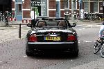 Amsterdam 27 juni 2004
Jort Kelder in Maserati cabrio op de Cornelis Schuytstraat.