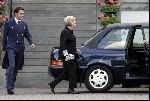 Soestdijk 29 juni 2004
93e Verjaardag Prins Bernhard op Soestdijk.
koningin Beatrix.