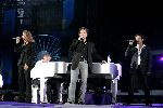 Rotterdam 10 juni 2004
Marco Borsato in de kuip.    
Peter Smulders bv