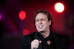 Rotterdam 10 juni 2004
Marco Borsato in de kuip.  
Peter Smulders bv