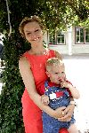 Kaatsheuvel 15 juni 2004
Perspresentatie van  de kleine zeemeermin.
Mariska v Kolck met zoontje vincent
