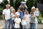 Harderwijk 28 juni 2004
Premiere show in dolfinarium. 
Mary Borsato met Silvana Borsato Wino Omtzigt en Rosanna Lima