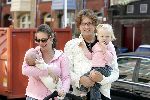 Amsterdam 16 juni 2004
Prinses Annette met Sam en Prins Bernhard jr met Isabella v Vollenhoven
