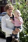 Amsterdam 16 juni 2004
Prinses Annette met Sam en Prins Bernhard jr met Isabella v Vollenhoven