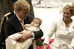 Den Haag 12 juni 2004
Doop Prinses Amalia in grote kerk Den Haag.
Prins Willem Alexander met prinses Amalia en Maxima