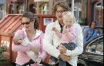 Amsterdam 16 juni 2004
Prinses Annette met Prins Sam en Prins Bernhard jr met Prinses Isabella v Vollenhoven
