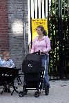 Amsterdam 16 juni 2004
Prinses Annette Sekreve met zoontje Prins Sam v Vollenhoven
Bugaboo wandelwagen