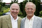 Harderwijk 28 juni 2004
Premiere show in dolfinarium.   
Ronnie Tober met Jan Jochems