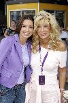 Rotterdam 14 juni 2004
Marco Borsato in de kuip. 
Mary Borsato met Rosanna Lima