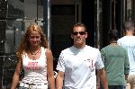 Amsterdam 7 juni 2004
Wesley Sneijder met vriendin op PC Hooftstraat