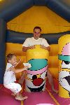 Fijnaart 23 juni 2005
Frans Bauer Mariska Bauer Frans Bauer jr Christiaan Bauer en Jan Bauer op luchtkussen