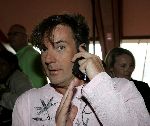 Amsterdam 8 juni 2005
Gerard Joling met gsm