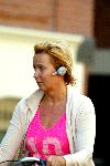 Amsterdam 17 september 2003
Inge Ipenburg met walkman op fiets