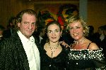 Tilburg 27 januari 2003
Premiere Nonsens in schouwburg Tilburg.
cast Nonsens met Anick Boer Marjolein Keunig Gerrie v d Klei
Inge ipenburg en filip bolluytl