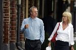 Amsterdam 4 juni 2005
Johan Cruyff met zijn vrouw Danny  op cornelis schuytstraat