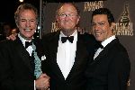 Rotterdam 6 juni 2005
Uitreiking Johnny Kraaykamp Musical awards in nieuwe  luxor.
Jos Brink en Frank Sanders en Joop v d Ende