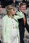 Scheveningen 9 juni 2005
Maxima  zwanger en Prins Willem Alexander bij strandtent Wij.
Feestje van Wapem.